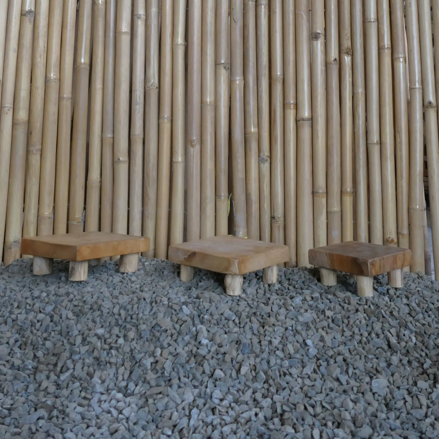  Product image 6 of the product “Low Stool made from teak root wood, Set of 3. Sizes: L: 20x20x7cm H. M:18x18x7cm H. S: 15x15x7cm H. ”